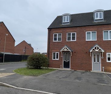 Robinson Road, Ellesmere Port - Photo 1