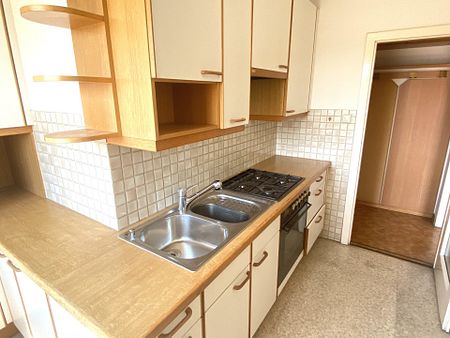 2-Zimmer Dachgeschoßwohnung nahe U1 Reumannplatz in 1100 Wien zu mieten - Photo 4