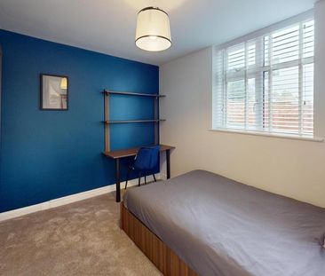 6 bedroom house to rent - Photo 4