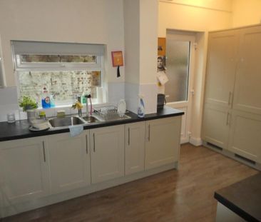 5 bedroom terraced house to rent - Photo 6