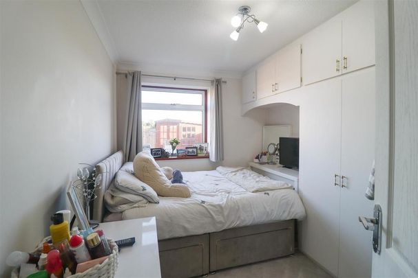 3 bedroom detached bungalow to rent - Photo 1