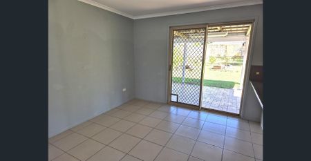 Lowset Family Home with Solar & Shed! - Photo 2