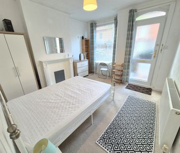 Highland Road, Norwich - Photo 1