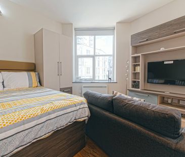 Apt 30, Eagle House - Photo 3