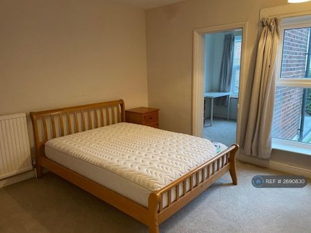 2 bedroom terraced house to rent - Photo 4