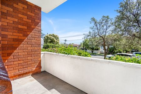 2/10 Oxford Street, Belmore NSW 2192 - Apartment For Rent | Domain - Photo 5