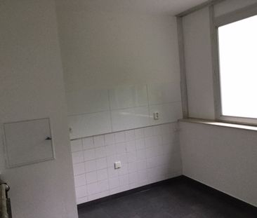 Demnächst frei! grosszügige 3-Zimmer-Wohnung in Kreuztal - Photo 2