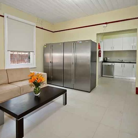 Room 3 (Non Ensuite) - Photo 1