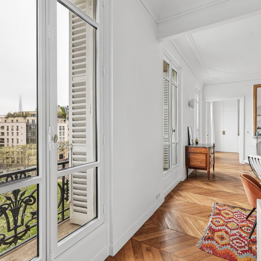 Tout savoir sur cet appartement dans le quartier Ecole Militaire, à Paris 7ème - Photo 1