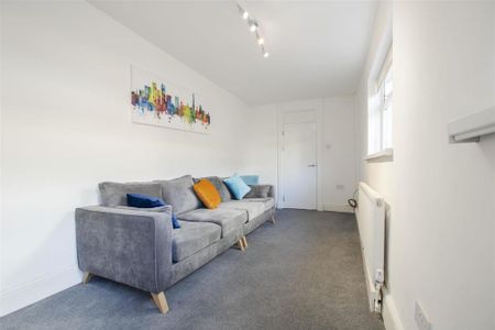 5 bedroom house to rent - Photo 3