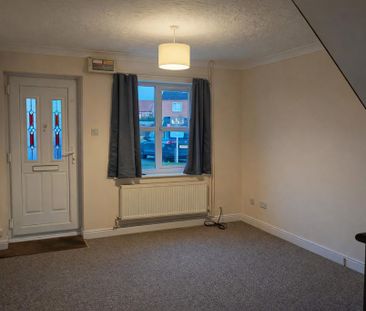 2 bedroom terraced house to rent - Photo 6