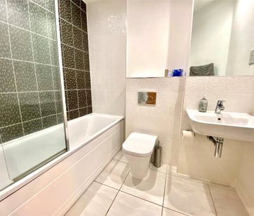 2 bedroom apartment to rent - Photo 6