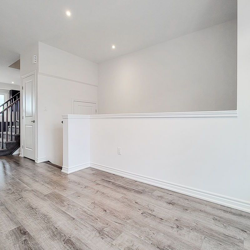 For Lease - 61 Soho Street Unit# 33, Hamilton, Ontario - Photo 1