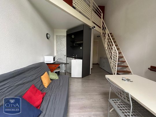 Location Appartement 1 pièce 27m² CHASSENEUIL DU POITOU 86360 - Photo 1