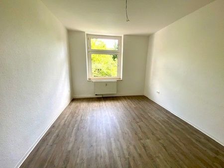 Komplett sanierte schöne 2-Raum-Wohnung in Uni-Nähe - Photo 2