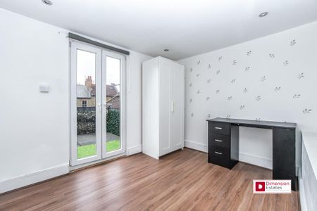 1 bedroom in a house share to rent - Photo 4