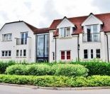 2 bed Apartment - To Let - Photo 3