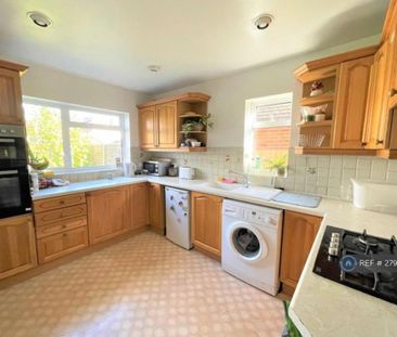 1 bedroom in a house share to rent - Photo 6