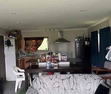 2BR Home in Mt Wellington - Photo 1