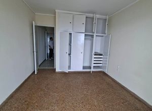 Διαμέρισμα για ενοικίαση - Καλύβια Θορικού, - Photo 1