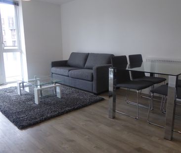 Oscar Wilde Road, Reading, RG1 3FH - Photo 1