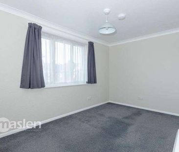 Grinstead Lane, Lancing, BN15 - Photo 4