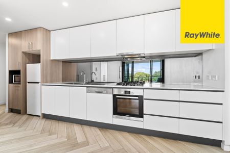 2 Bedroom Apartment in the Heart of Eastwood - Photo 2