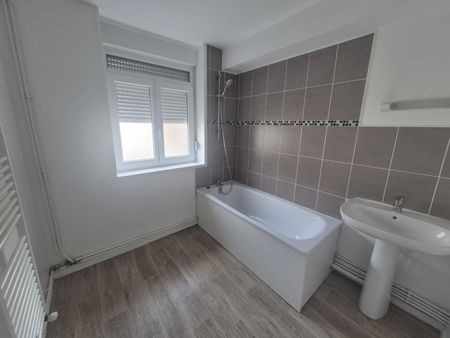 Location Maison 4 pièces 67m² LOOS 59120 - Photo 3