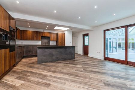 Elwick Road - Photo 2