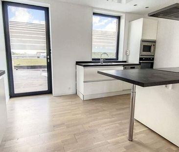 Appartement te huur in Moeskroen voor € 750 met 2 slaapkamers - Photo 2
