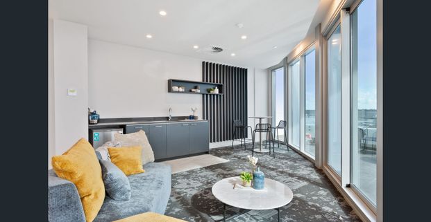 Urban Oasis! - Photo 1