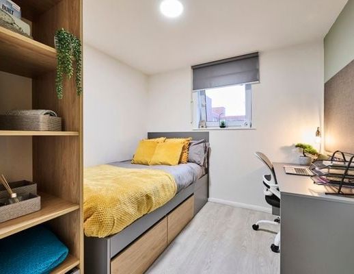 Room in a Shared Flat, Bath Street, LE4 - Photo 1