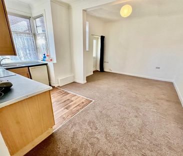 Broadwater Road, Worthing - Photo 3