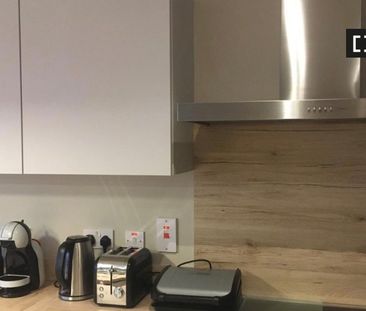 Room for rent in 3-bedroom house in Donabate.Single Only - Photo 5