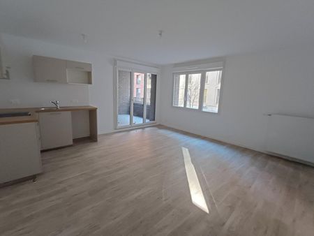 location Appartement T3 DE 61.5m² À BOBIGNY - Photo 4