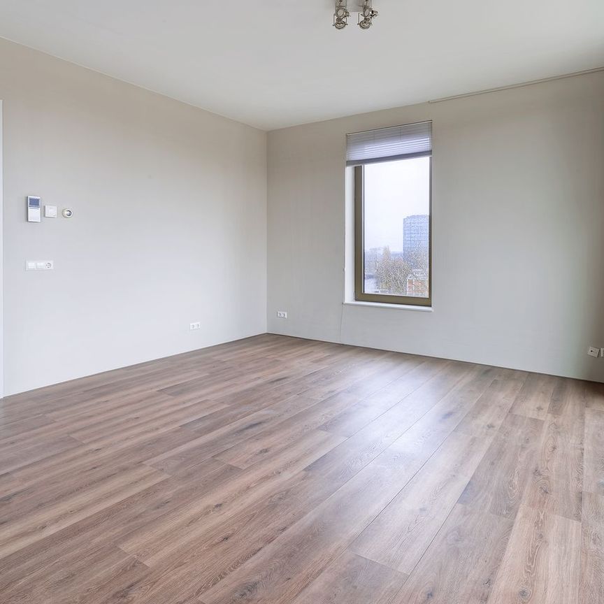 Appartement te huur: Fred. Roeskestraat 92-A16 1076 ED Amsterdam - Foto 1