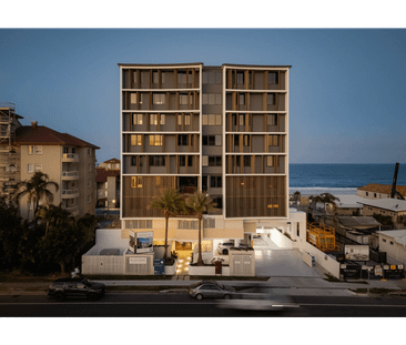 Brand-New 2 Bed Apartment in Elevaire, Palm Beach - Photo 1