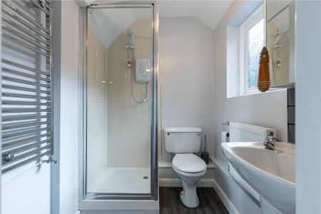 2 bedroom terraced house to rent - Photo 2