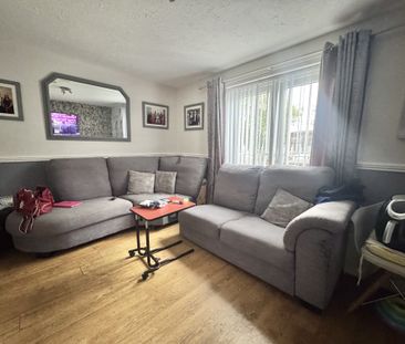 Hudson Close, Bradford - Photo 5