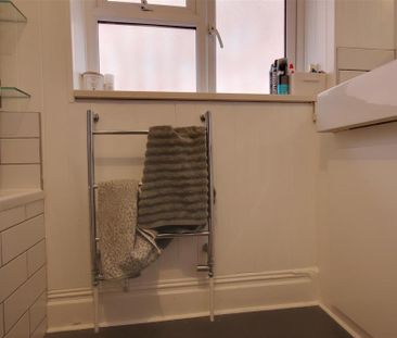 1 bedroom property to rent - Photo 4