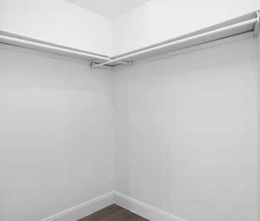 For Lease - 1498 Paddington Court Unit# UPPER, Burlington, Ontario - Photo 3