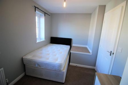 2 bedroom private hall to rent - Photo 5