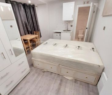 Studio Flat, Paddington, W2 - Photo 6