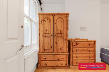 3 bedroom terraced house to rent - Photo 4