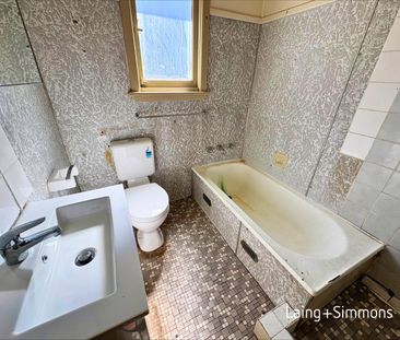 Three-bedroom home near the station - Photo 6