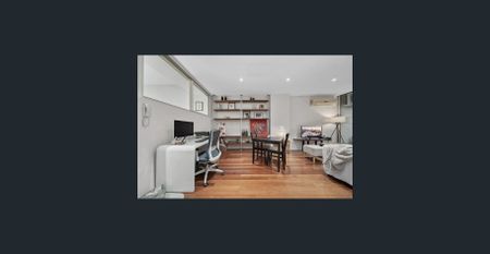 Stylish Contemporary Living in a Vibrant Inner-City Setting - Photo 4