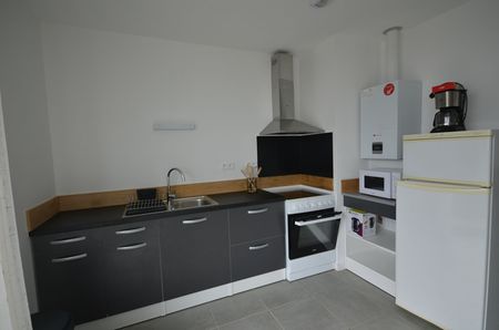 MILIZAC - Appartement T3 meublé récent de 58m² avec balcon et parking - Photo 5