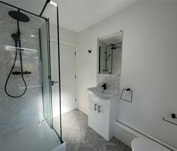 2 bedroom apartment to rent - Photo 6