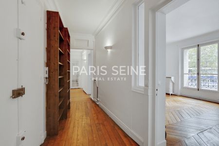 **MOTTE PICQUET**BEAU 4 PIÈCES VIDE ** EXCELLENT ÉTAT**ENTRE INVALIDES ET CHAMP DE MARS** - Photo 2