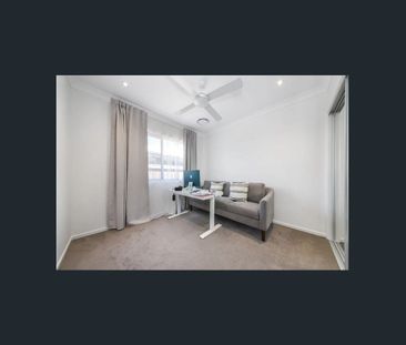 Modern living with convenience and energy efficiency - fully furnis... - Photo 4